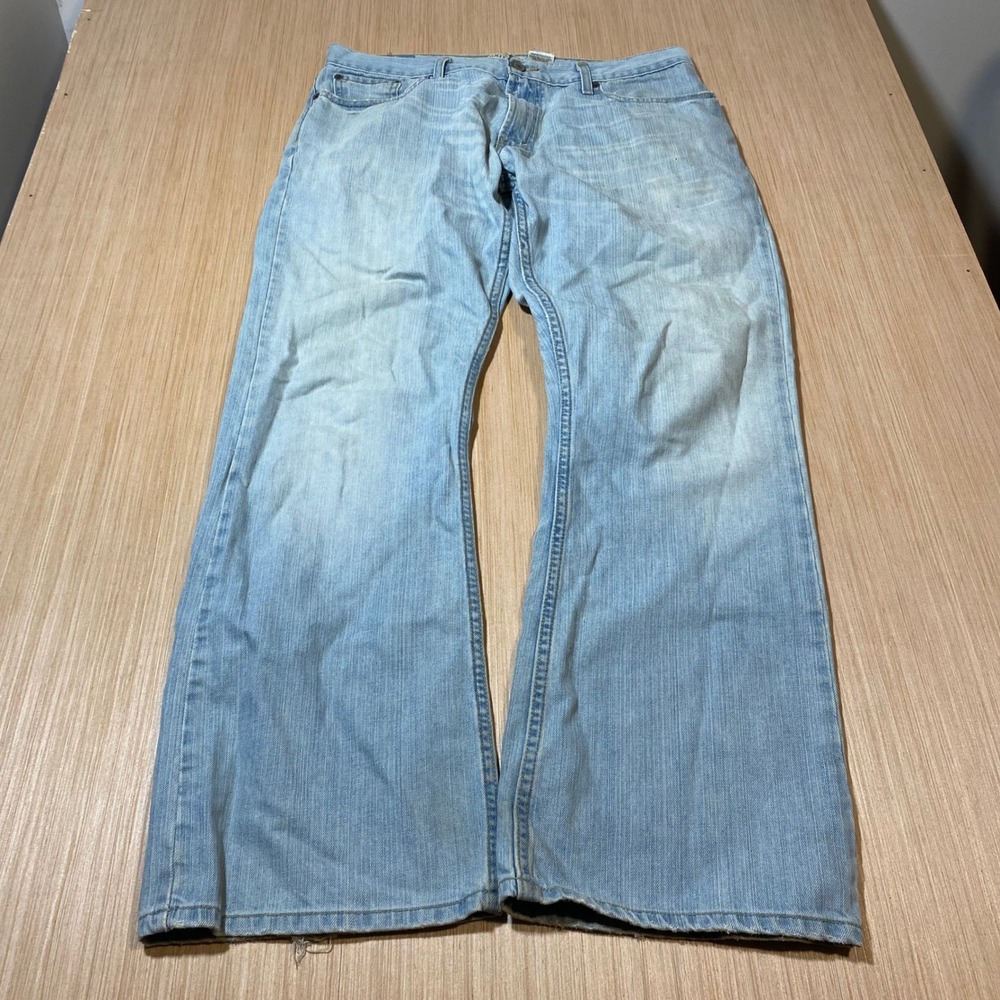 Levis 527 Low Boot Cut Jeans Mens 34x30 Light Wash Blue Denim Distressed 00s